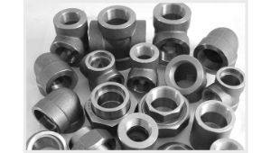 Carbon Steel Stainless Steel Pipes Fittings Flanges supplier in Mumbai